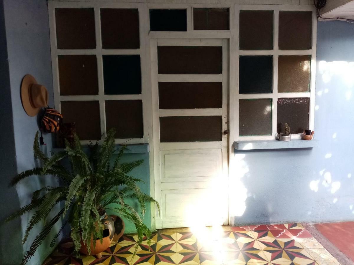 Casa Encuentro Hotel Кетцалтенанго Екстериор снимка